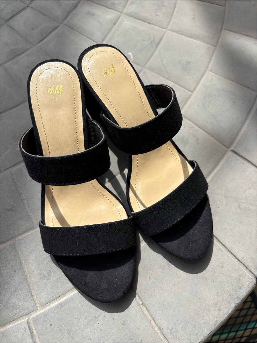 H&M Black Double-Strap Block Heel Sandals - Picture 4 of 6